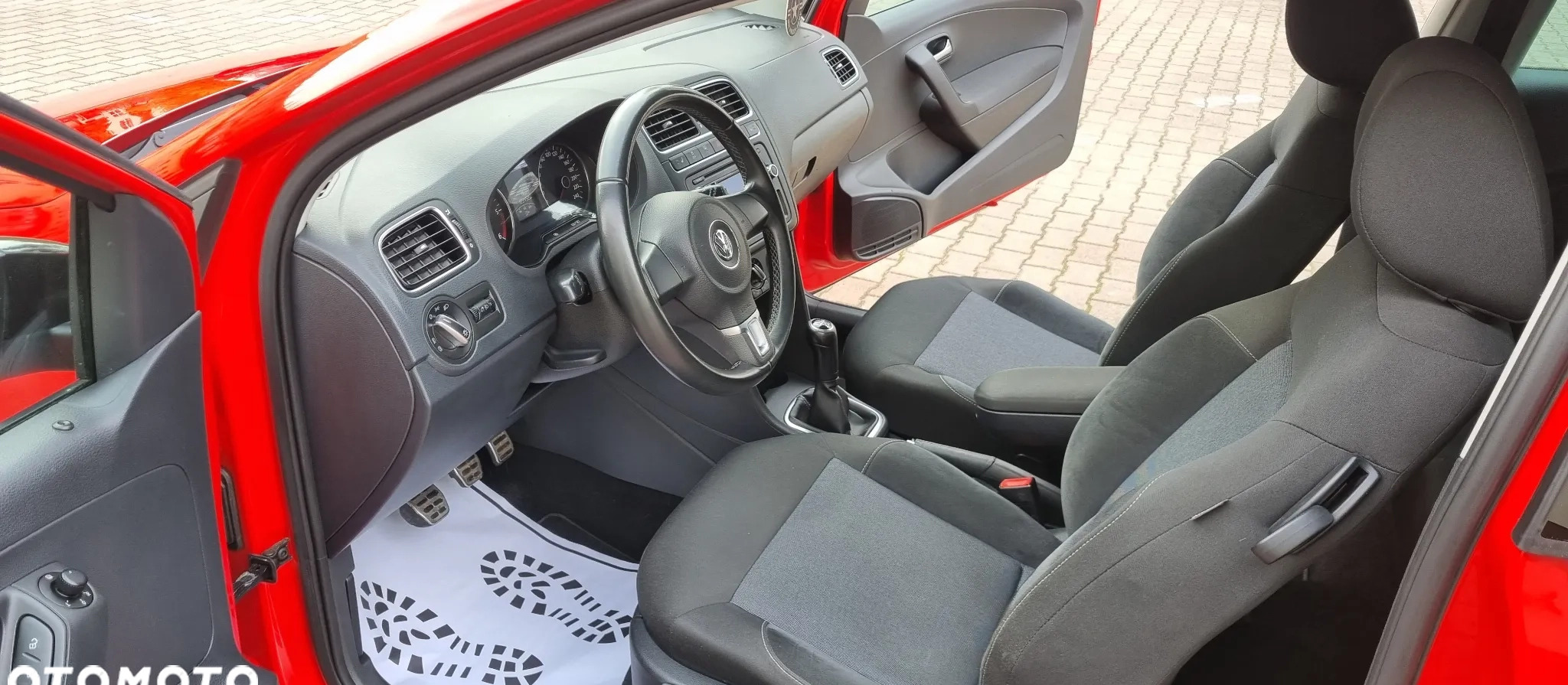 Volkswagen Polo cena 16999 przebieg: 185100, rok produkcji 2012 z Szczecin małe 137
